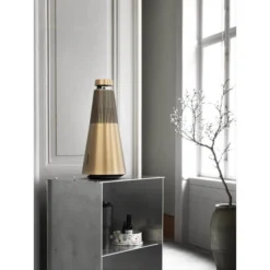 Bang & Olufsen Beosound 2 Gold Tone 2 - Multiroom Lautsprecher mit AirPlay2, Bluetooth, Chromecast & WLAN -KlangHaus Verkäufe 10747694 3 d 1