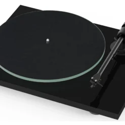 Pro-Ject T1 Schwarz Glanz - Premium Plattenspieler für perfekten Klang